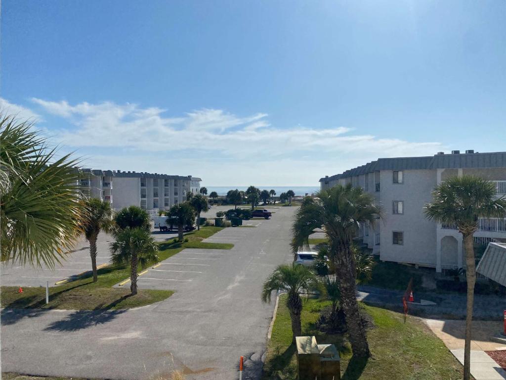 Gulf Shores Plantation 4307 by ALBVR - New Upgraded Condo and Building - Great Amenities - Image 6