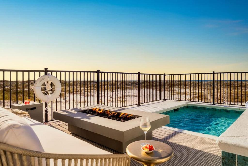 Elysian - Beachfront Paradise with Luxury Amenities