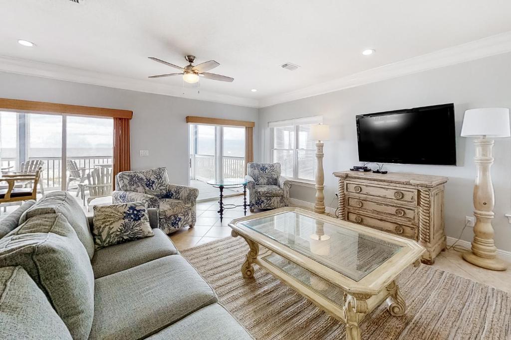 Drottningholm by Meyer Vacation Rentals - Image 8