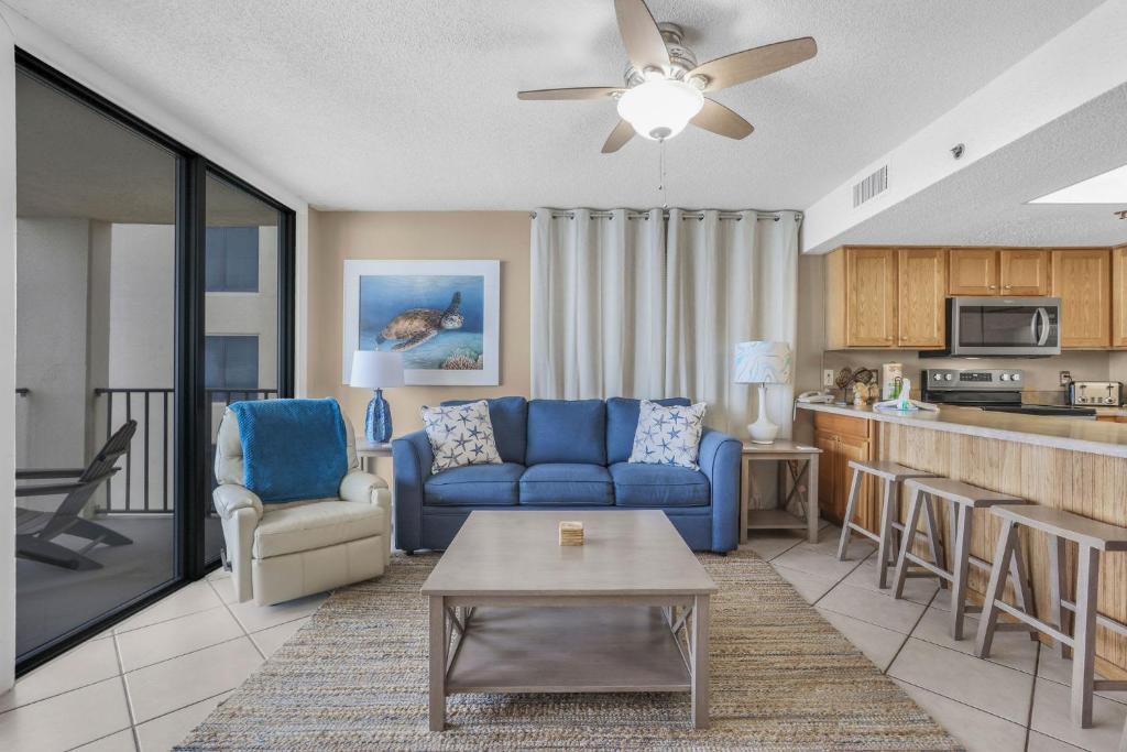 Phoenix II 2101-Amenities Galore Beachfront - Image 4