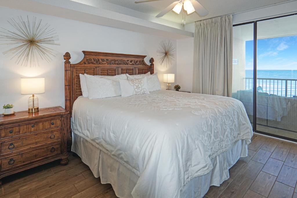 Summer House 606B by ALBVR - Gorgeous Corner Condo with Wrap Around Balcony! - Image 8