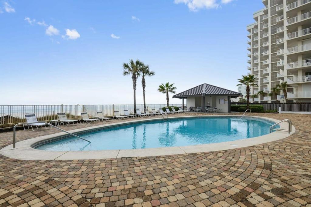 Windward Pointe 1006- Corner unit Amazing beach views - Image 4