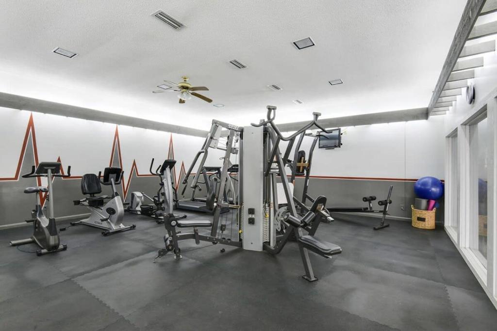 Windward Pointe 1006- Corner unit Amazing beach views - Image 6