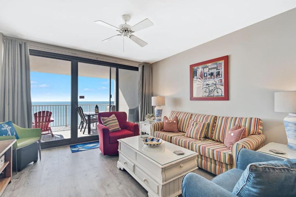 Windward Pointe 1104 Free chair and umbrella rental 3 BEDROOMS beachfront - Image 8