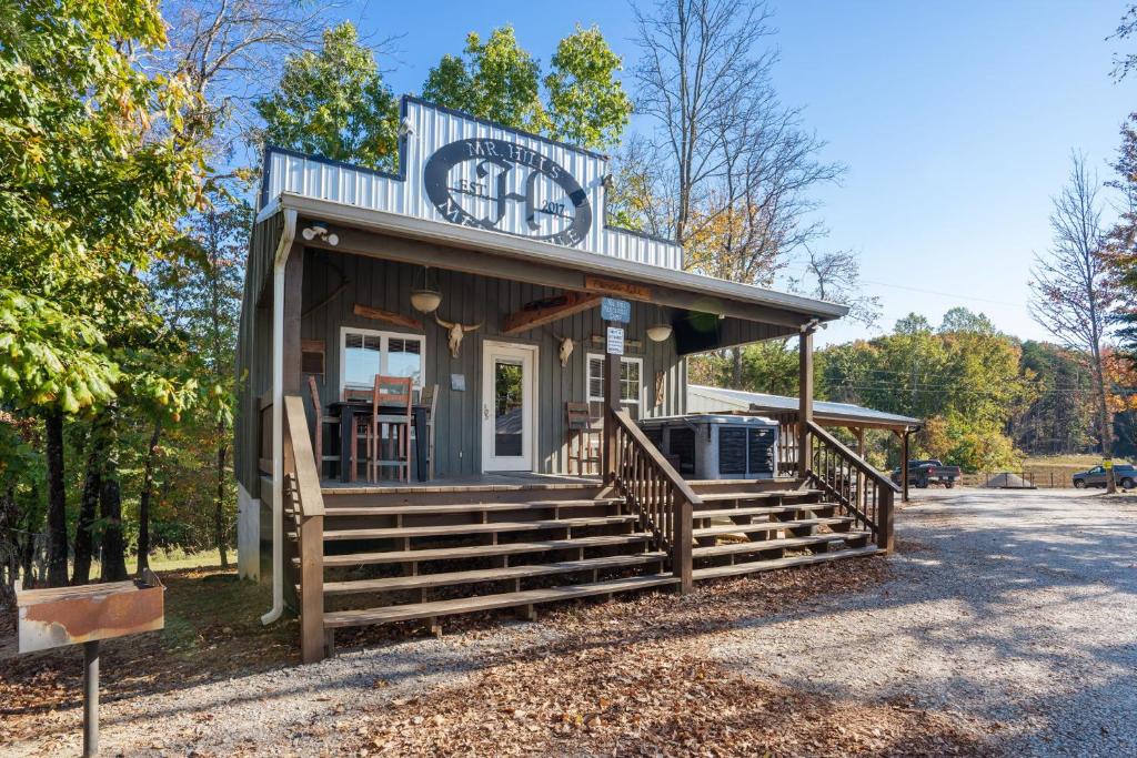 Hot Tub (Jacuzzi) - Photo 4