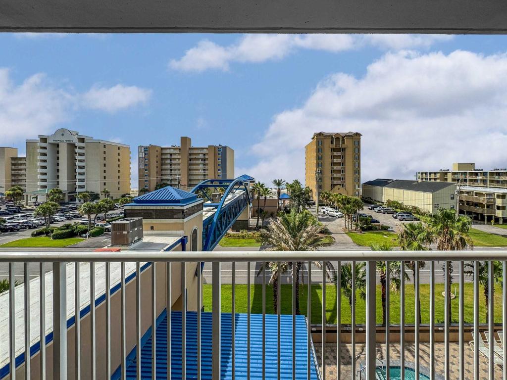 Hot Tub (Jacuzzi) - Photo 6