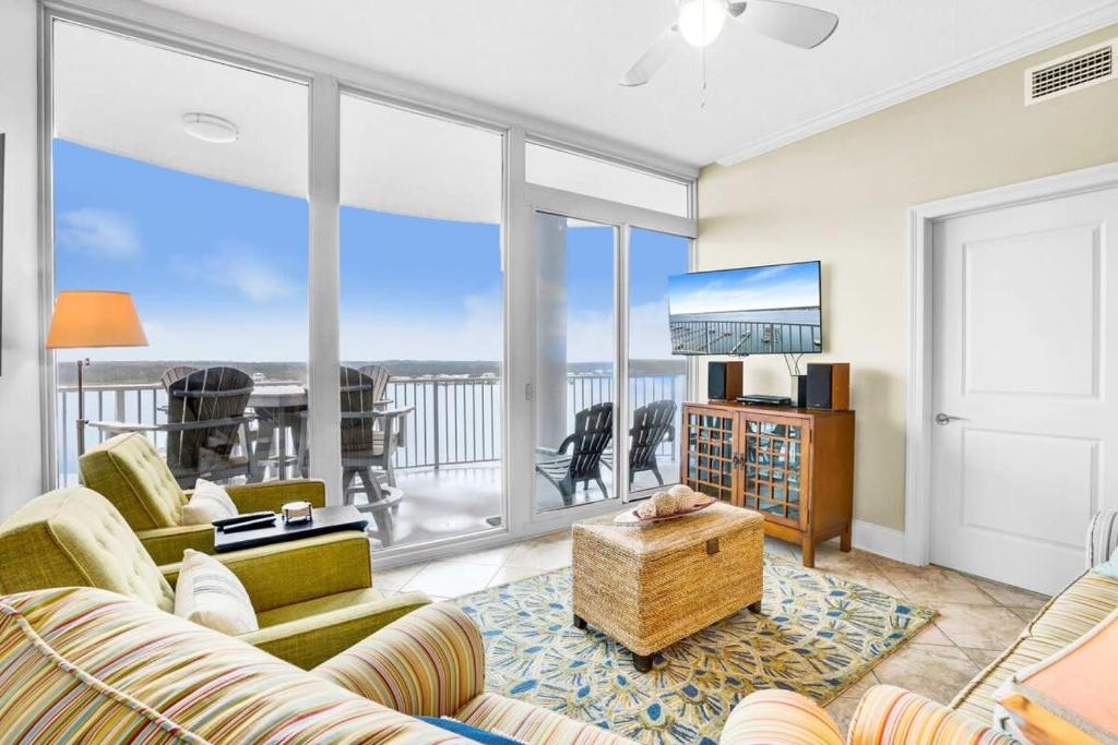 Bel Sole 1102 Spacious water view beach access - Image 7