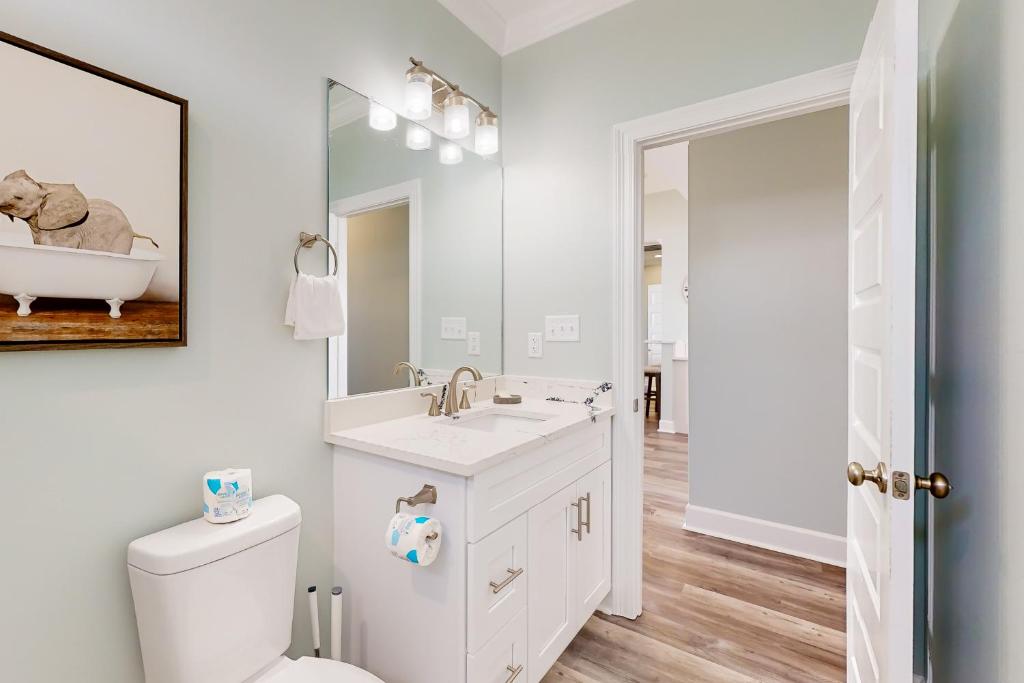 Treasure Chest - Image 8