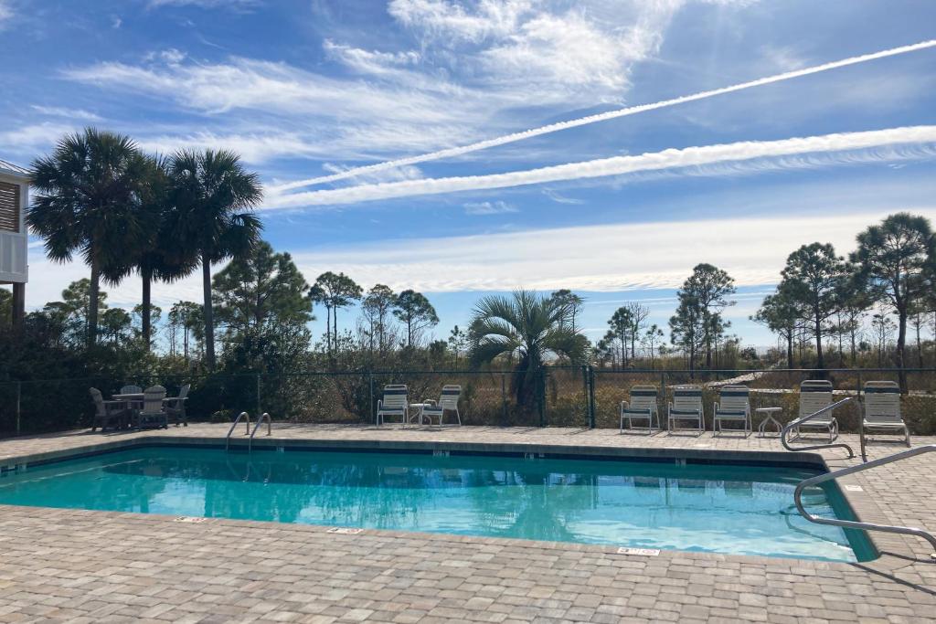 Bella By the Sea - Image 4