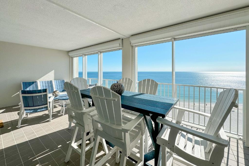 Pelican Pointe Unit 1503