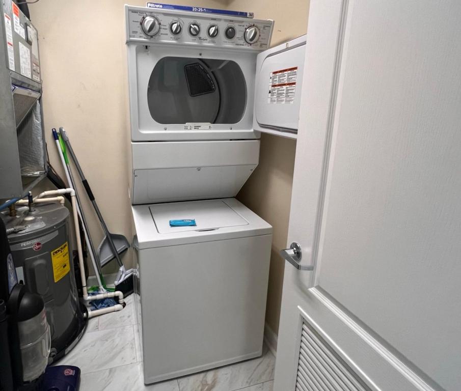 The Indies - Image 5