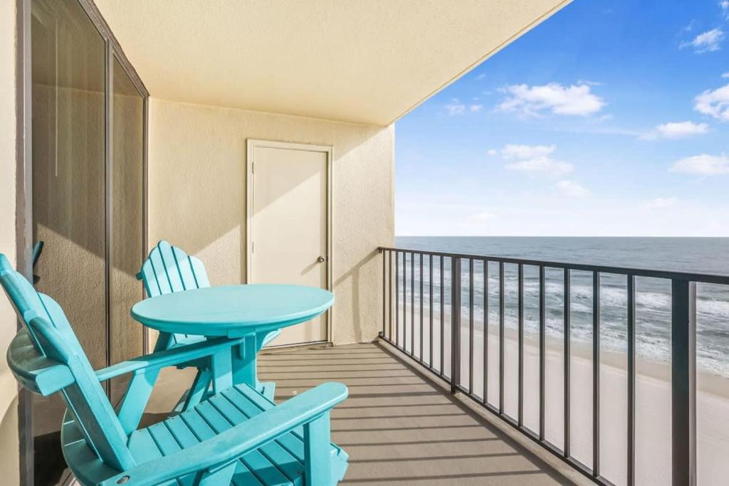 Phoenix II 2102- Fantastic Amenities & beach views - Image 5