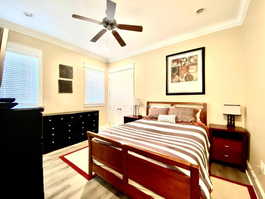 Beach Club Cottage 20 by ALBVR - Beautiful, Private Home - Amenities Galore! - Image 8