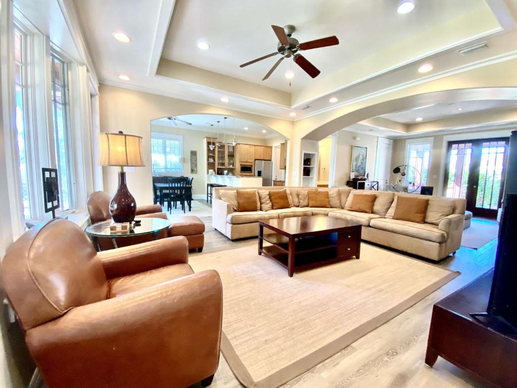 Beach Club Cottage 20 by ALBVR - Beautiful, Private Home - Amenities Galore! - Image 6