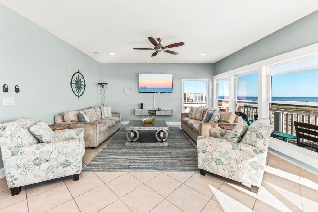 Grotto on the Gulf - Image 8