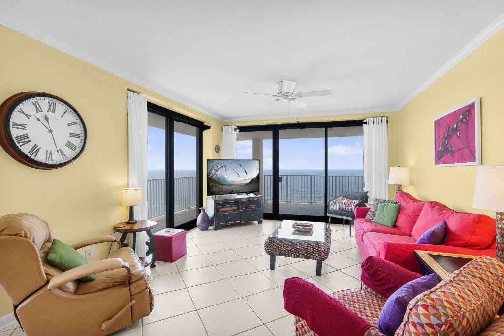 Windward Pointe 1401-Large balcony best views