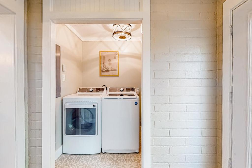 Hidden Treasure - Image 6