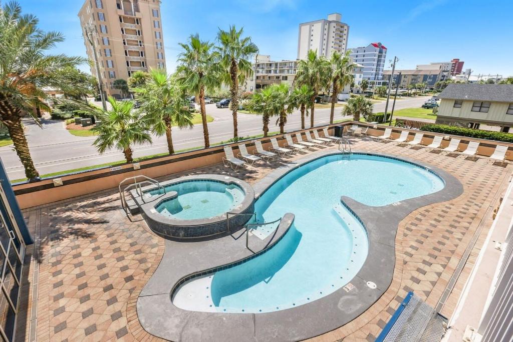 Hot Tub (Jacuzzi) - Photo 4