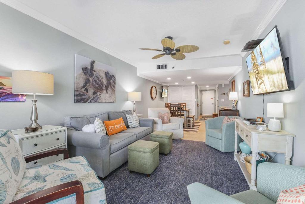 Phoenix I 1112-11th floor splash pad beachfront - Image 6