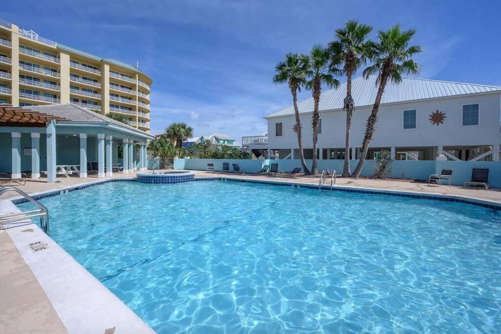 Hot Tub (Jacuzzi) - Photo 6