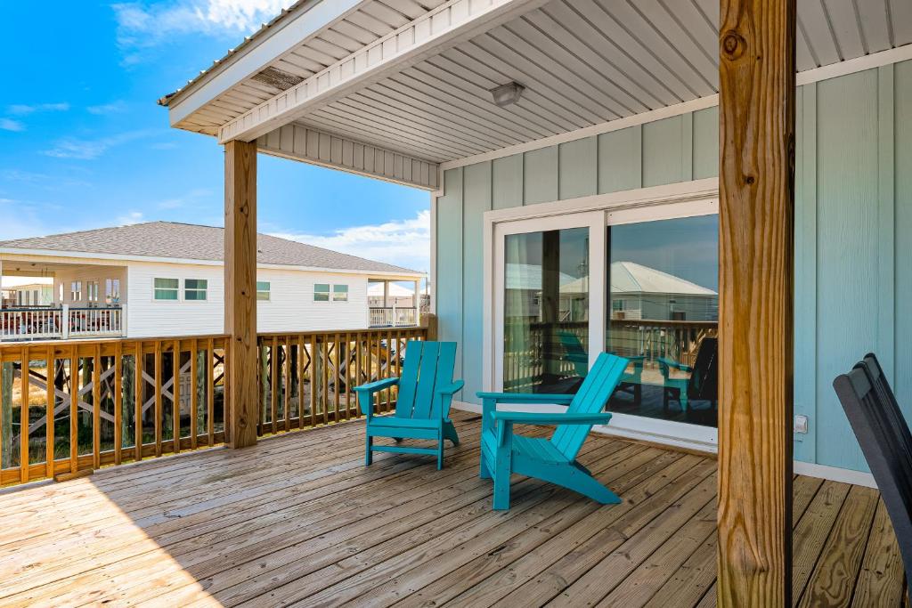 Stay AWhile - Image 7