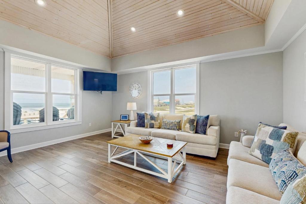 Picture Perfect - Image 5