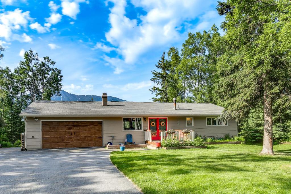 Spacious Eagle River Escape with Hot Tub and Views! - Image 6