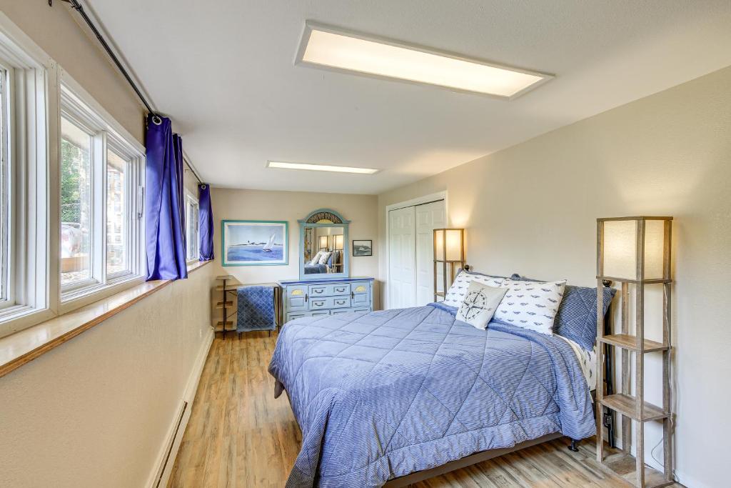 Spacious Eagle River Escape with Hot Tub and Views! - Image 7