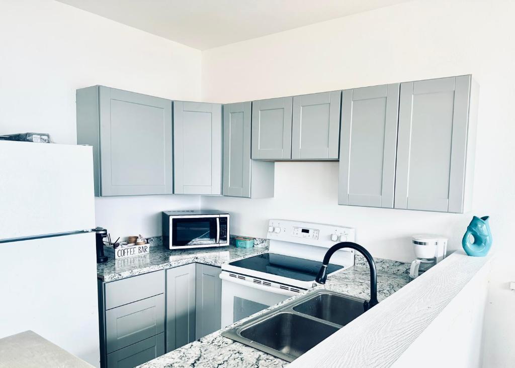 Paradise Suites Eagles Nest