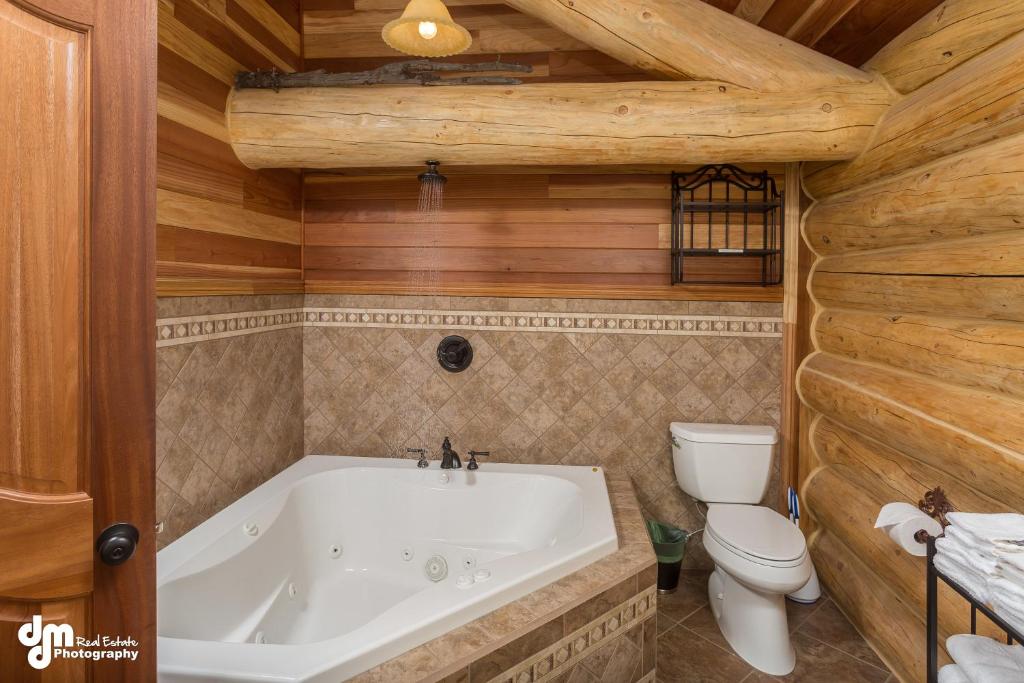 Alaska Knotty Pine B&B