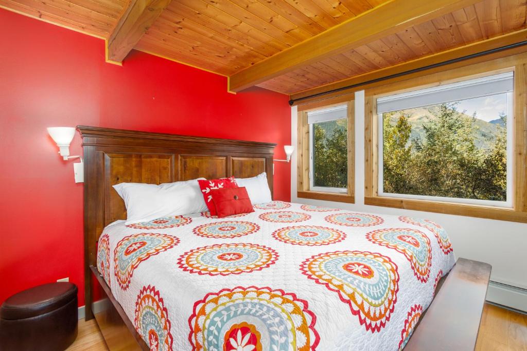 Moose Meadow Chalet - Image 7