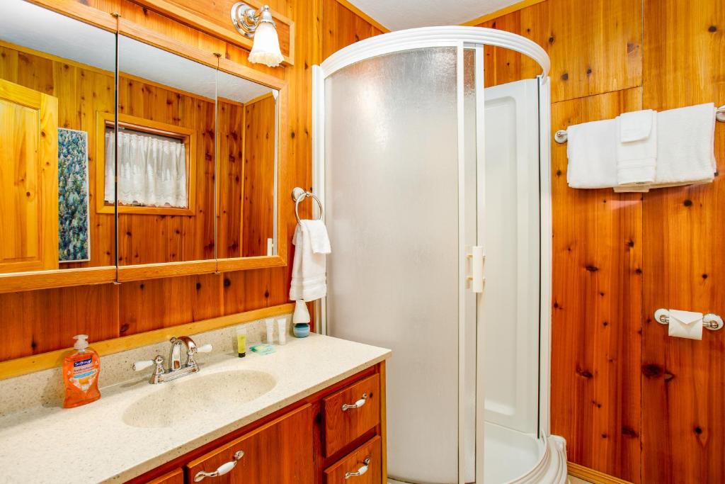 Queens Birch Lodge - Image 8