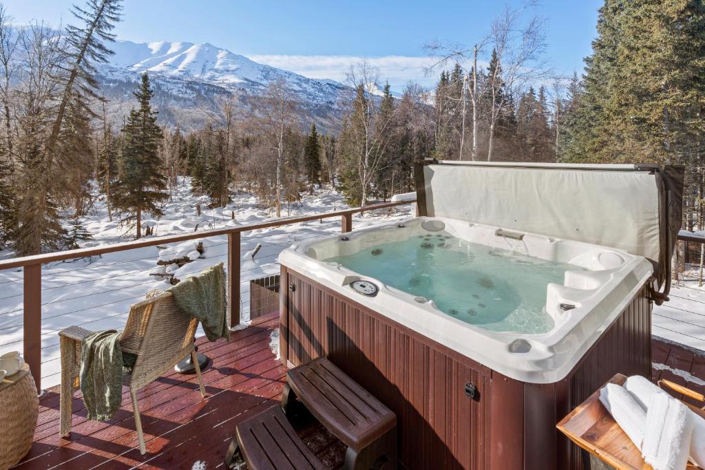 Hot Tub (Jacuzzi) - Photo 7