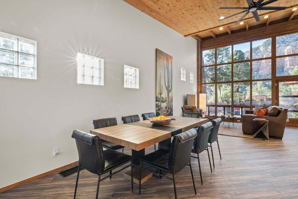 Casa Ventana - Epic Red Rock Views Firepits & Spa - Image 8