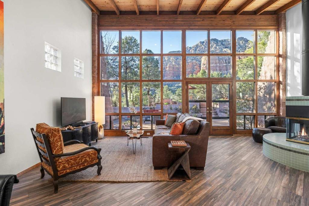 Casa Ventana - Epic Red Rock Views Firepits & Spa - Image 4