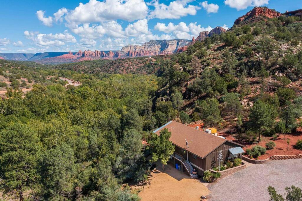 Hike Cathedral Rock and then cool off in Oak Creek! - Image 8