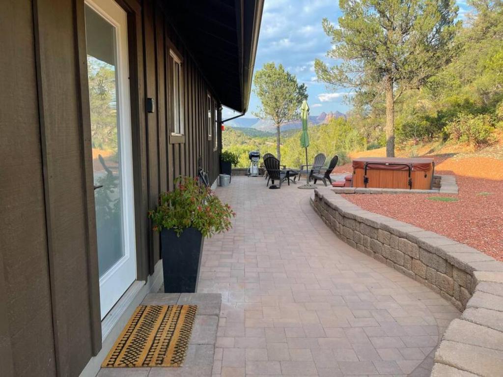 Hike Cathedral Rock and then cool off in Oak Creek!