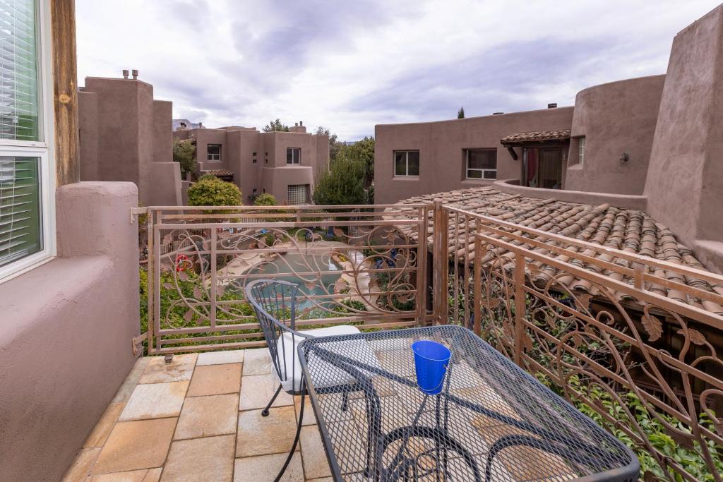 Adobe Grand Villas - Image 4