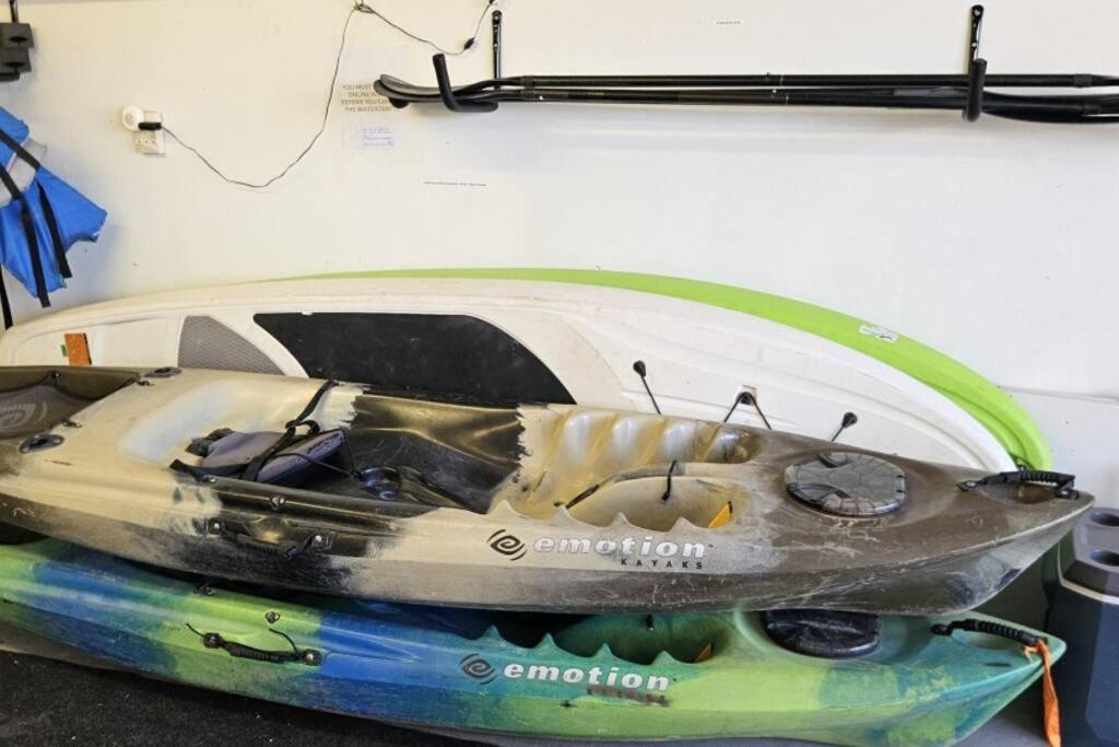 Cliff Views - Hot Tub - SUPs - Boat Parking - Sleeps 16 - Image 4