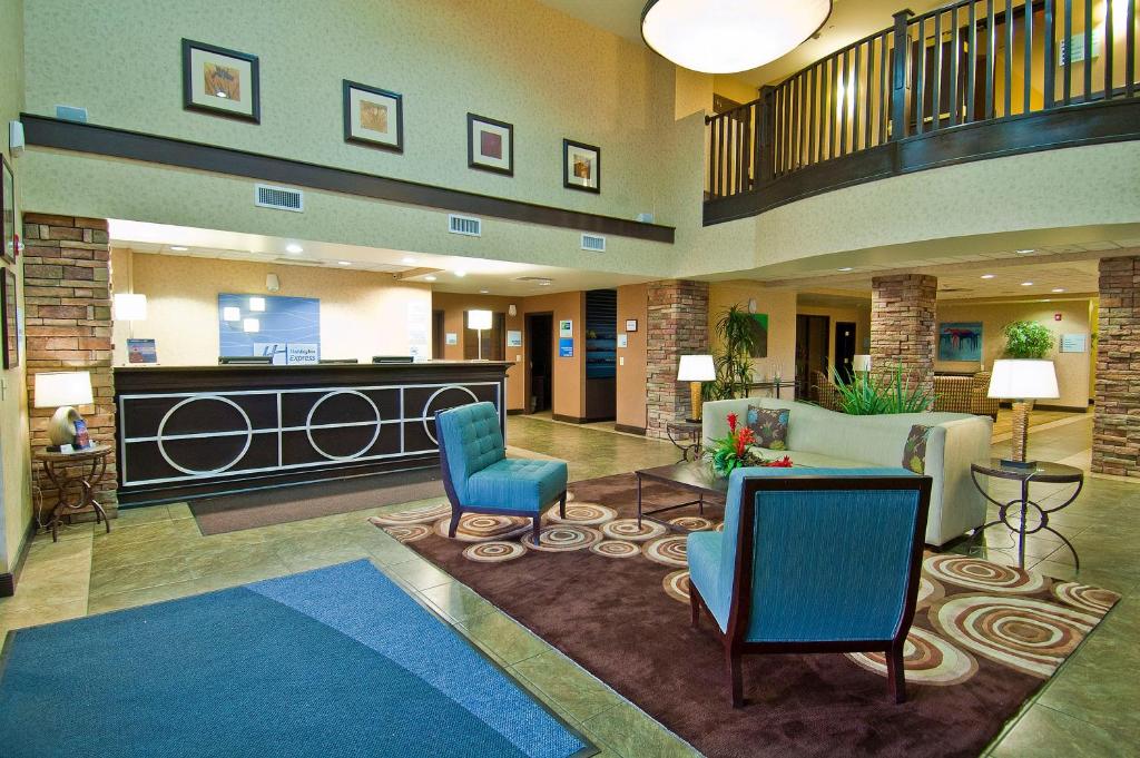 Holiday Inn Express & Suites Oro Valley-Tucson North by IHG - Image 5
