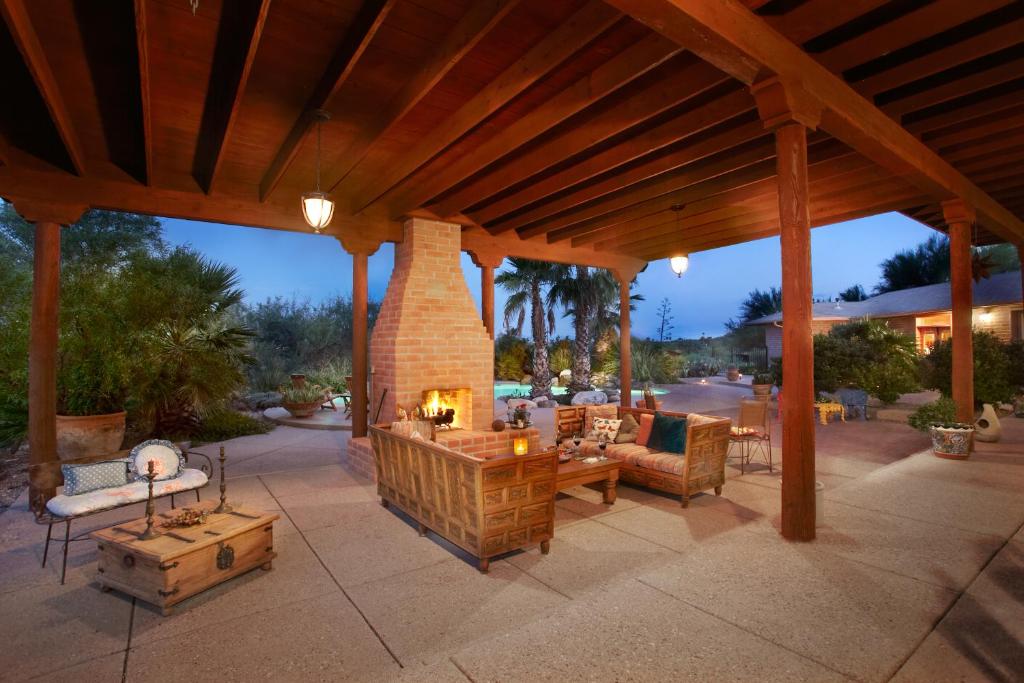 Cactus Cove Bed and Breakfast Inn - Image 4