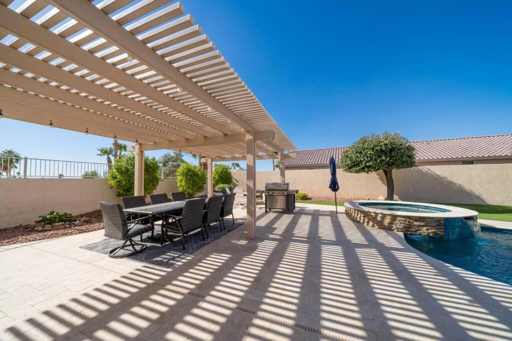 Hot Tub (Jacuzzi) - Photo 8