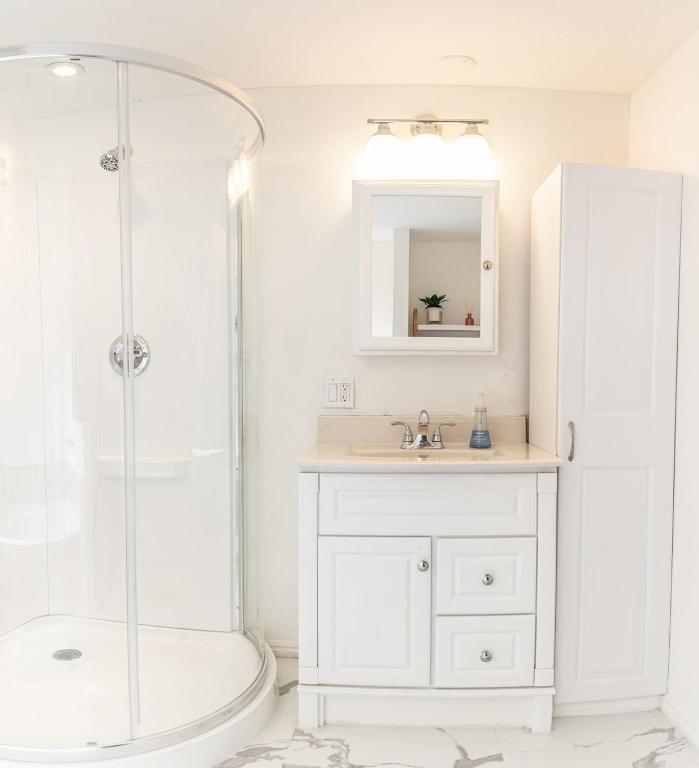 Stunning Javelina Hideaway with Hot Tub and King Bed - Image 7