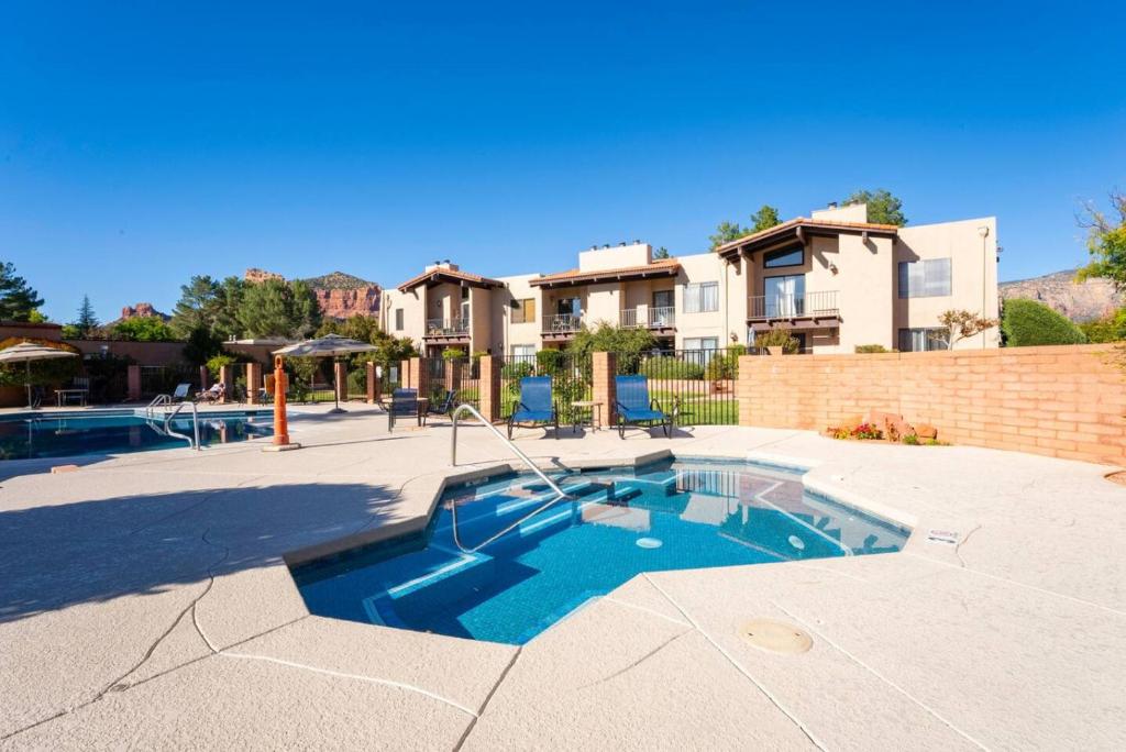Johnnys Sedona Getaway 2 Primary Suites 2 Bath