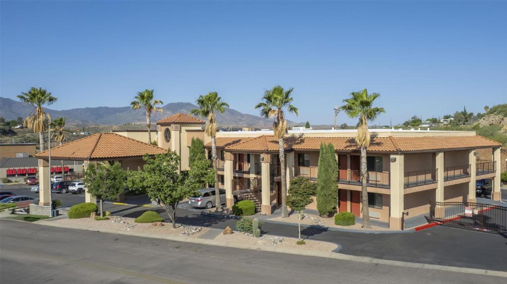 Best Western Copper Hills Inn - Image 7