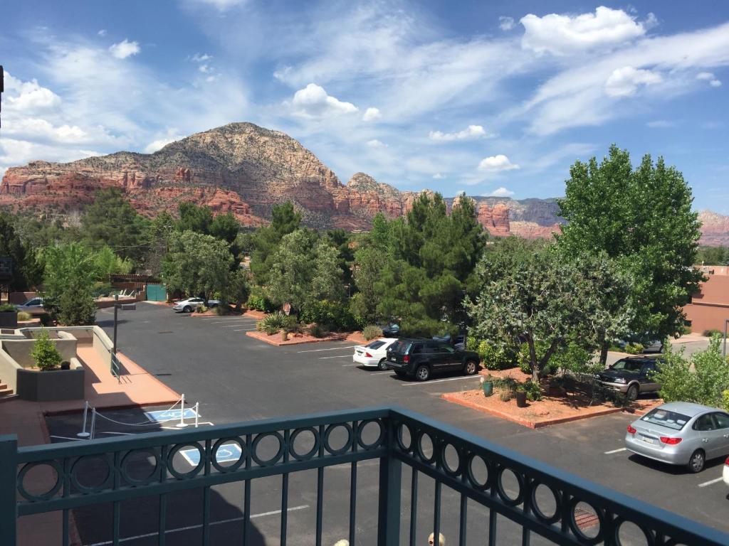 Southwest Inn at Sedona - Image 7