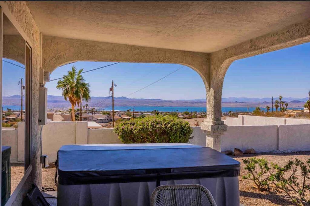 Hot Tub (Jacuzzi) - Photo 2