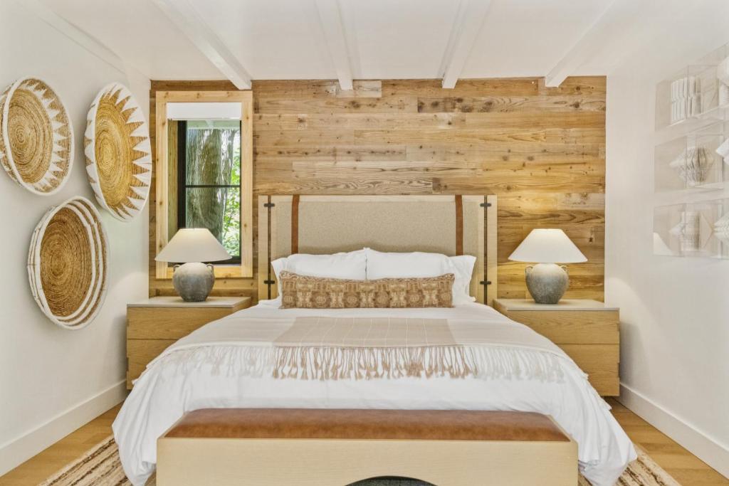 Sedona Views B&B and Luxury Creekside Cabins - Image 7