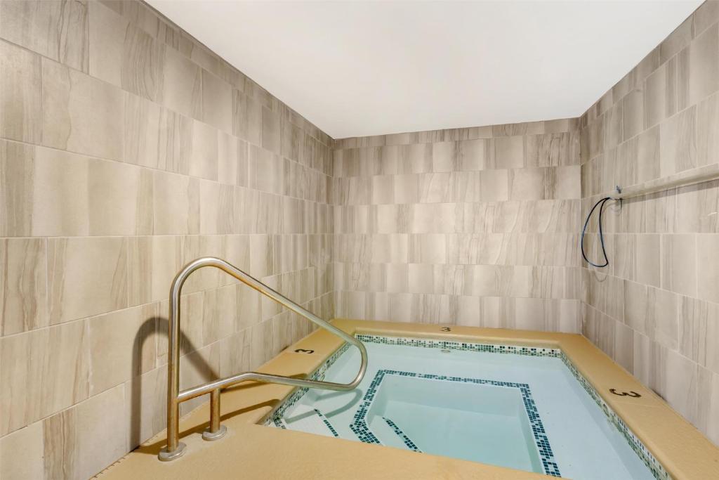 Best Western InnSuites Tucson Foothills Hotel & Suites