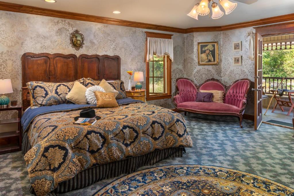 Angel at Rose Hall - Image 6